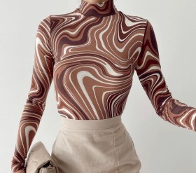 بلوز بني مموج ~ لايكرا (SH -0179)