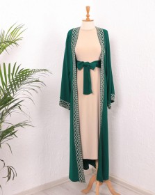 (ID-00972)عباءه مطرزه