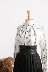 قميص رسمي قصير~  كتّان مطرز (sh-00329)